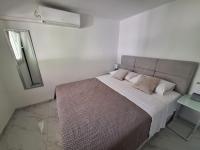 One-Bedroom Apartment with Terrace