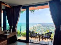 Flamingo Hải Tiến - Bed and Breakfast Hoằng Hóa