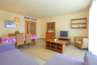 LITORAL COSTA DORADA - AUGUSTA B Only families - B&B Cambrils