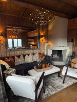 Sjarmerende hytte på Geilo med 5 soverom - Ferienwohnung Geilo