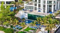 Luxury Top-Level Oasis - Oceanfront Views & Resort Perks - B&B Sunny Isles Beach