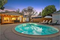 Lake Balboa Hideaway - B&B