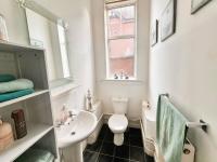The Shobnall House - Newly Refurbished 5 Bedrooms - B&B Burton upon Trent