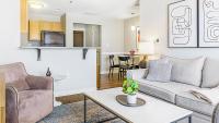 Landing Modern Apartment with Amazing Amenities (ID1805X71) - B&B