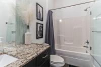 Centennial Park Condo Near Broadway Sleeps 4 - Chambres d'hôtes Nashville