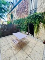 Studio with private terrace Neuilly sur Seine - B&B Neuilly-sur-Seine