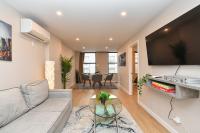 Luxury Five BR Chic Duplex in the Heart of Soho - Bed and Breakfast New York