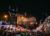Comfy Family Retreat for 4 in DT Walk to Broadway - Chambres d'hôtes Nashville