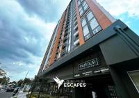 Luxury Apartments - King Bed - Pool - Gym & Free Parking - B&B Guatemala City