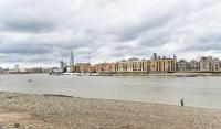 Modern 4 bedroom Terraced House by the Thames! - B&B Londres
