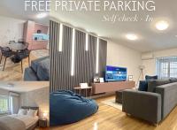 CityTales - Sarajevo Center Apartments - Free Parking - 1 Apartment with one Bedroom & 1 Deluxe Studio Apartment - B&B Sarajevo