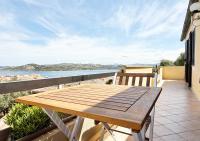 LaureLiving Holiday Home Bellavista Maria - B&B La Maddalena