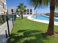 Happy Travel Daphne Higueron - B&B Tormaleo