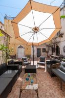 Elsa d'Ortigia - I Tre Archi - B&B Siracusa