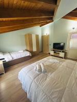 Vila Bashllari - B&B Zvarisht