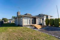 Taupo Escape! - 7 Min Walk to the Lake and Sail Club - B&B Taupo