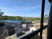 Chambre Triple - Vue sur la Piscine