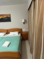 Standard Twin Room with Garden View