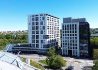 Apartment Efaga Modern Tower Gdynia with Private Parking Space - B&B