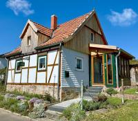 Ferienhaus KellerwaldChalet in Jesberg mit großem Garten zur Alleinnutzung - Ferienwohnung