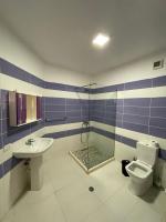 Appartamento con 1 Camera da Letto, Balcone e Vista Mare