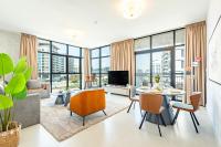 Designer's Finishing - Rooftop Pools - Modern Oasis - Family Heaven - Full Canal Views - Sunset Raha Views - 2 min walk from Space42 Arena - Ferienwohnung Abu Dhabi