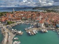 Rooms Casa della Pizza - parking included - B&B Isola d'Istria