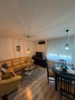 Cozy apartment in city center Most - B&B Kragujevac