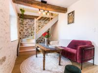 Holiday Home (6 Adults)