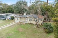 New Family Friendly Sunny home - B&B Jacksonville