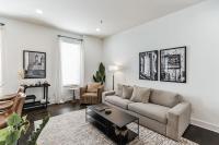 1 BDR Loft Centrally Located in West End - B&B Nashville