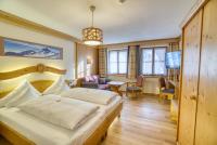 Doppel- oder Zweibettzimmer