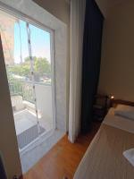 Theros Family apartment - B&B Peraía