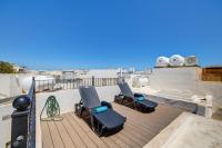Sliema Townhouse with Rooftop Terrace - B&B Sliema