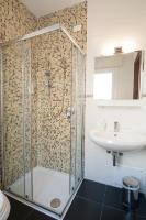 Driepersoonskamer met Eigen Badkamer