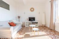 Appartement spacieux, chaleureux & tout confort - Bed and Breakfast Pertuis