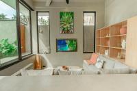 Makai 3 New Luxury Digital Nomad Honeymoon Villa - B&B Tanah Lot
