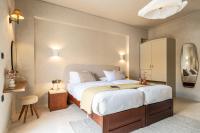 Deluxe Triple Room with Sea View