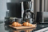 Scala City Center Premium Apartments with Parking by Lion Apartments - B&B