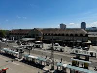 #centralstation #130qm Hauptbahnhof #netflix - B&B