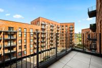 Stylish Two Bedroom Apartment - City Centre - Two Bathrooms - Balcony - Fast WiFi 405SW - Bed and Breakfast Birmingham