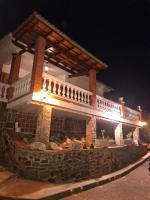 Villa Toro - Bed and Breakfast Maçanet de la Selva
