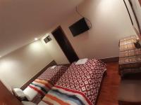 Zweibettzimmer mit eigenem Bad