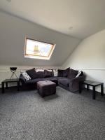 Pristine 2 bedroom apartment with off street parking - Bed and Breakfast Norwich