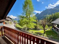 Chalet Caldo & Accogliente a Cheggio "Obrigado House" - Bed and Breakfast Alpe Cheggio