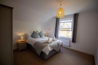 Hilltop Apartments - Bed and Breakfast Salisbury