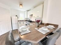 Deepdale House by Blue Skies Stays - Chambres d’hôtes Stockton-on-Tees