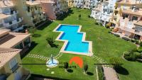 #243 Jardins de Santa Eulália H23 by Home Holidays - B&B Albufeira