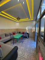 5 min Aéroport Appartement avec Terrasse et Grand Appartement - B&B Marrakech