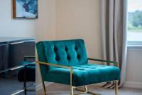 5 Bedrooms townhouse W Pool - Bed and Breakfast Davenport